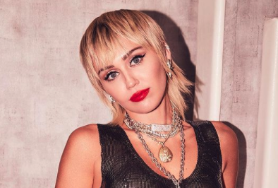 Miley Cyrus (Instagram)