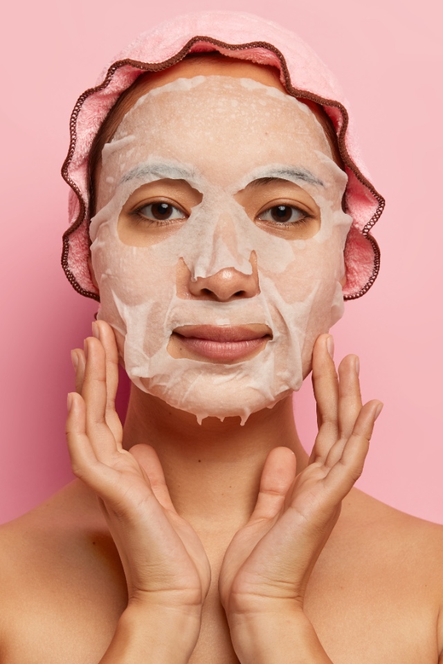 Sheet masks packed with HA can assist with hydration