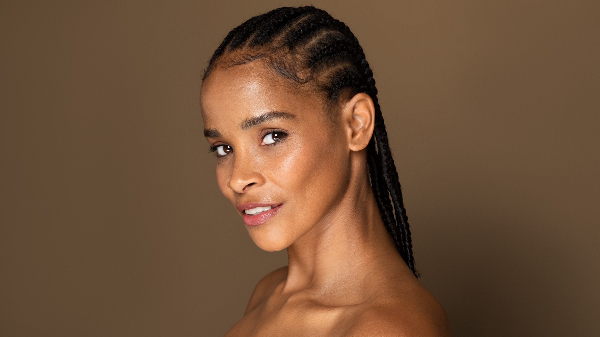 Facial muscle stimulation