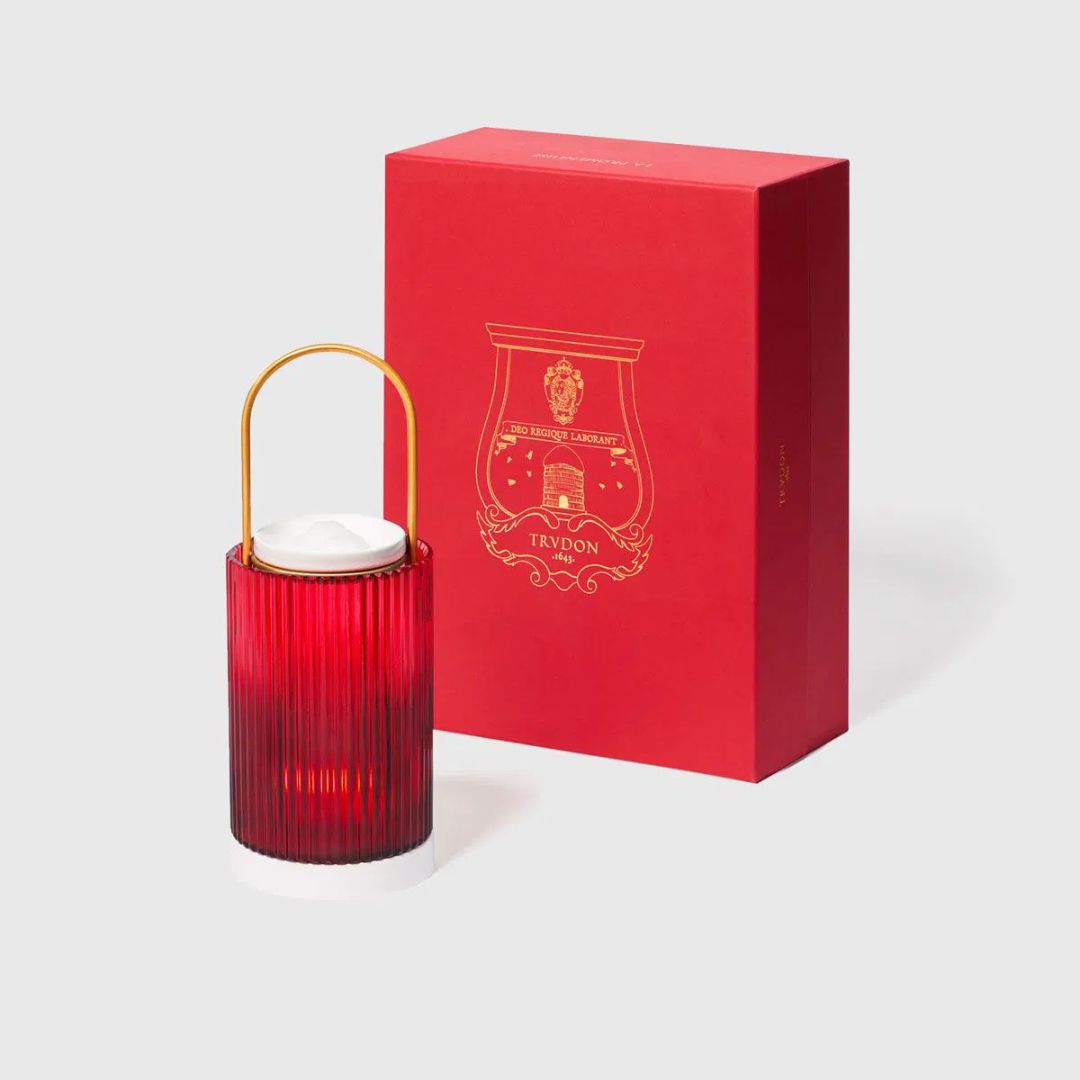 La Promeneuse red edition $590